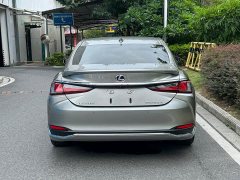 Lexus ES 2021 300h Exclusive Edition - фото 5