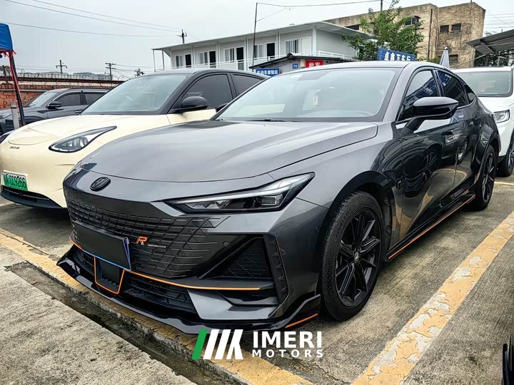 Changan UNI-V 1.5T sports version - автомобиль из Китая