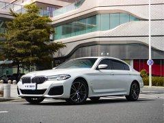 BMW 5 Series 530Li Leading M Sports Package - фото 1