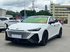 Changan UNI-V 2024 2.0T high-energy version - фото 1