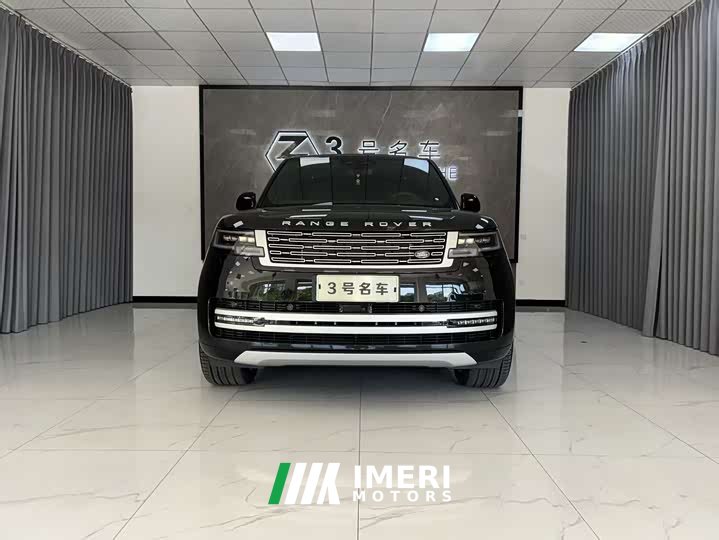 Land Rover Range Rover 2025 3.0 L6 400PS Genesis Extended Edition