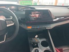 Changan UNI-V 1.5T Prestige Edition - фото 13