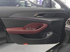 Hongqi H5 2.0T Automatic Zhilian Qichang Edition - фото 7