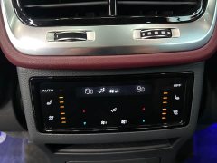 Hongqi E-HS9 660km Qichang version six seats - фото 19
