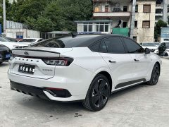 Ford Mondeo 2023 1.5T E-Hybrid ST-Line - фото 4
