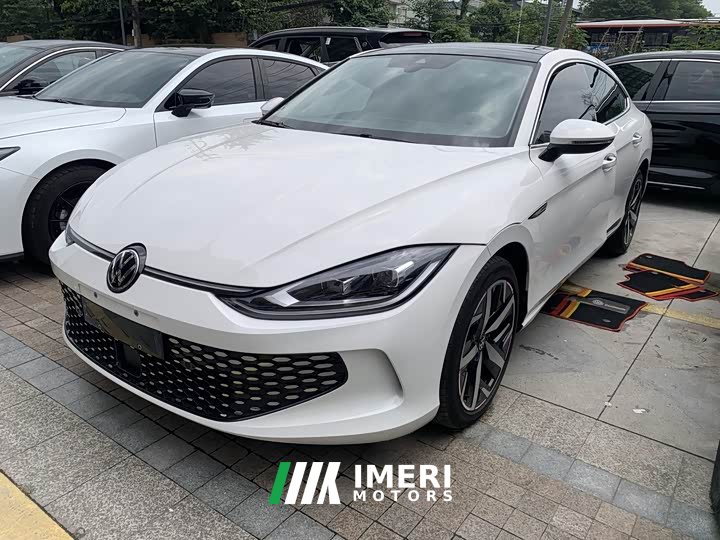 Volkswagen Lamando L 280TSI DSG Cool Edition - автомобиль из Китая