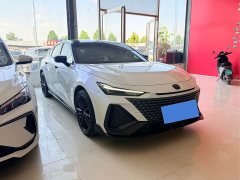 Changan UNI-V 2.0T high-energy version - фото 3