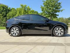 Tesla Model Y 2022 facelift rear-wheel drive version - фото 4