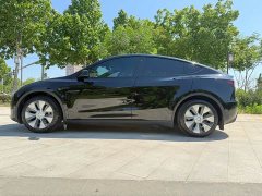 Tesla Model Y 2022 facelift rear-wheel drive version - фото 5