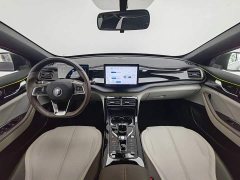 BYD Qin PLUS Champion Edition DM-i 55KM Leading - фото 5