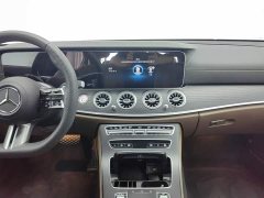 Mercedes-Benz E-Class facelift E 300 L sporty and stylish - фото 12