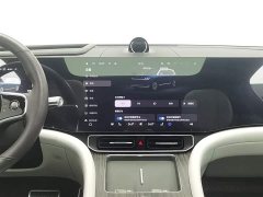 AITO Wenjie M9 extended range Max version 42kWh 6-seater version - фото 12
