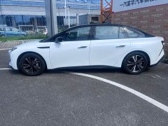 Hongqi EH7 690 Pro - фото 3