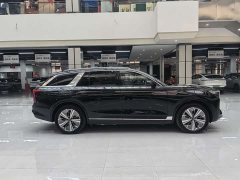 Hongqi E-HS9 690km flagship version six seats - фото 4