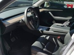 Tesla Model Y long-range all-wheel drive version - фото 9