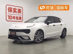 Lynk & Co 02 Hatchback 2.0TD Pro - фото 1