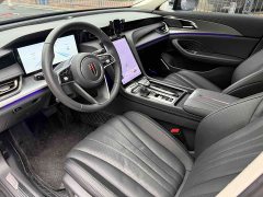 Hongqi H5 2.0T Automatic Zhilian Qichang Edition - фото 6