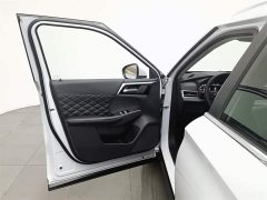 Mitsubishi Outlander 1.5T CVT four-wheel drive premium version 7 seats - фото 8