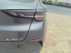 Changan UNI-T 2020 1.5T premium - фото 8