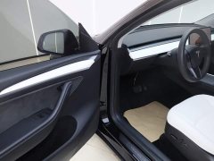 Tesla Model Y 2022 facelift rear-wheel drive version - фото 19