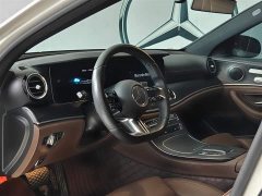 Mercedes-Benz E-Class E 300 L Sporty and Fashionable - фото 9