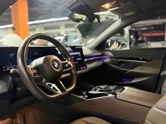 BMW 5 525Li M - фото 6