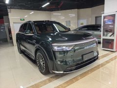 AITO Wenjie M8 extended range Ultra version 53.4kWh 6-seater version (192-line lidar) - фото 3
