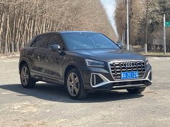 Audi Q2L 35 TFSI Dynamic Fashion - фото 3