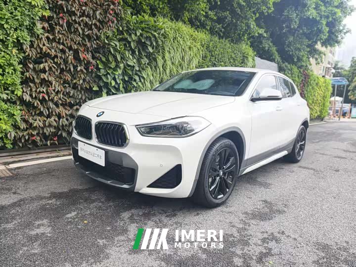 BMW X2 sDrive25i M Sports Package - автомобиль из Китая