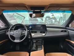 Lexus ES 200 Edition - фото 4