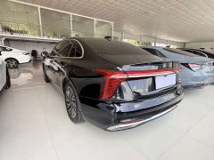Hongqi H5 2023 2.0T automatic smart connected flag version - фото 8