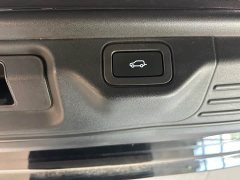 Land Rover Range Rover 3.0 L6 400PS Legendary Extended Classic Edition - фото 20