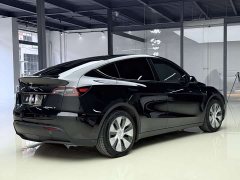 Tesla Model Y Rear-Wheel Drive - фото 5