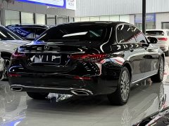 Mercedes-Benz E 300 L Luxury Version - фото 12