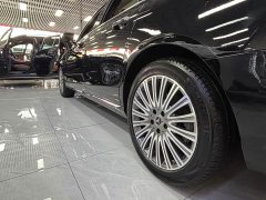 Mercedes-Benz E 300 L Luxury Version - фото 15
