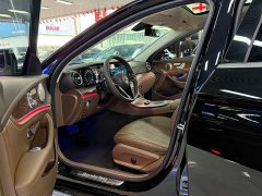 Mercedes-Benz E 300 L Luxury Version - фото 4