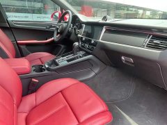 Porsche Macan 2.0T Edition - фото 17
