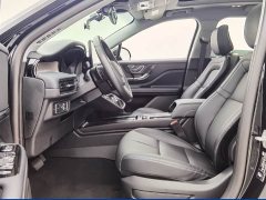 Lynk & Co Adventurer 2022 2.0T two-wheel drive exclusive edition - фото 4