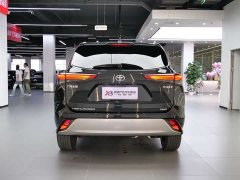 Toyota Highlander 2022 380T four-wheel drive premium version 7 seats - фото 6
