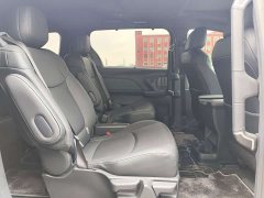 Toyota SIENNA 2.5L AWDLuxury Edition - фото 13