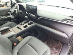 Toyota SIENNA 2.5L AWDLuxury Edition - фото 9