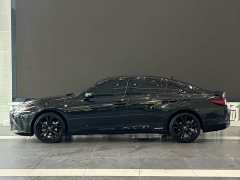 Lexus ES 300h F SPORT - фото 10