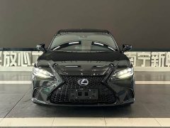 Lexus ES 300h F SPORT - фото 2