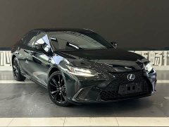 Lexus ES 300h F SPORT - фото 3