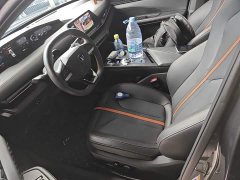 Changan UNI-V 1.5T premium - фото 15