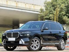 BMW X7 xDrive40i Leading Luxury Package - фото 1