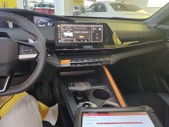Changan UNI-V 1.5T smart pilot - фото 13