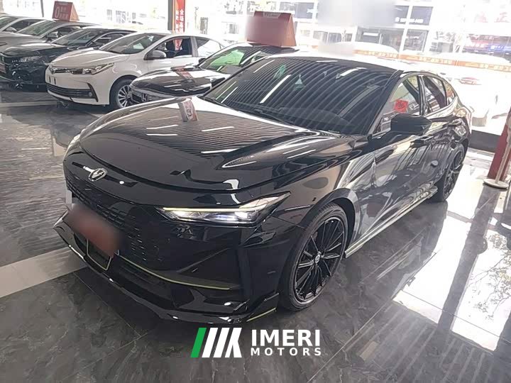 Changan UNI-V 2022 1.5T sports version - автомобиль из Китая