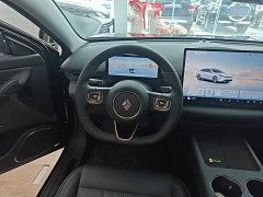 Baojun Xiangjing plug-in hybrid 140km luxury version - фото 11