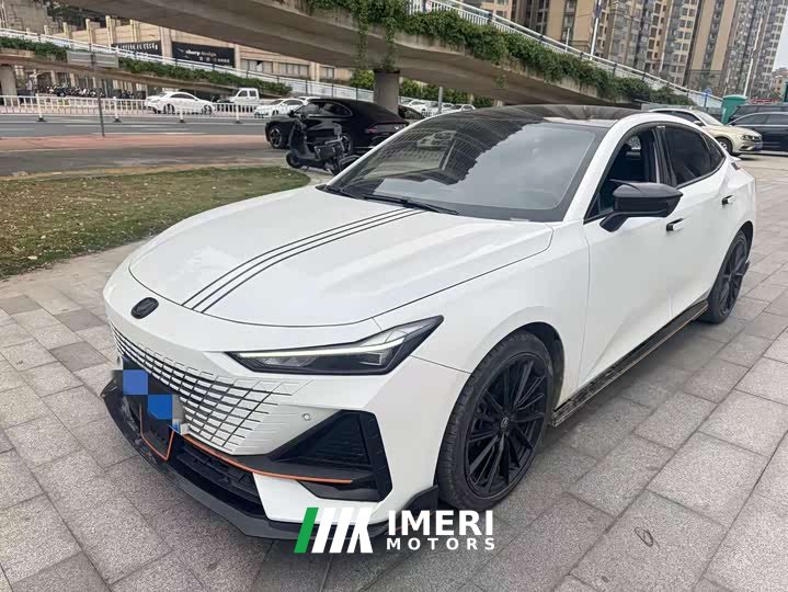 Changan UNI-V 1.5T Sport - автомобиль из Китая